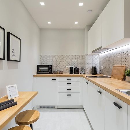 Sleek Flat In Central Syntagma By Upstreet Ateny Zewnętrze zdjęcie